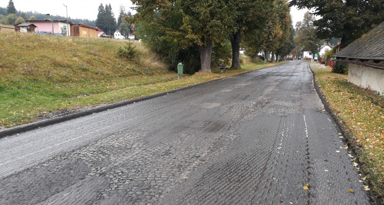 Oprava silnice přes Javorník