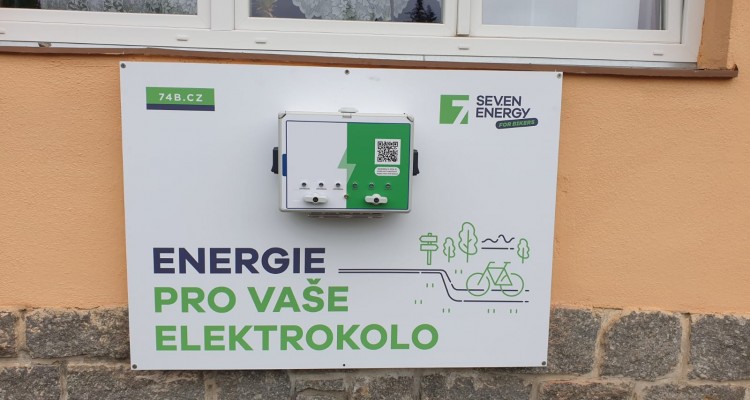 Nabíječka elektrokol